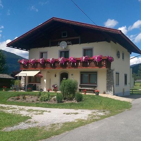 Appartements Haus Andrea Φλαχάου Εξωτερικό φωτογραφία